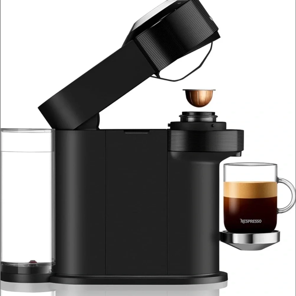 Nespresso Vertuo Next Coffee Maker with milk frother - Picture 3 of 9